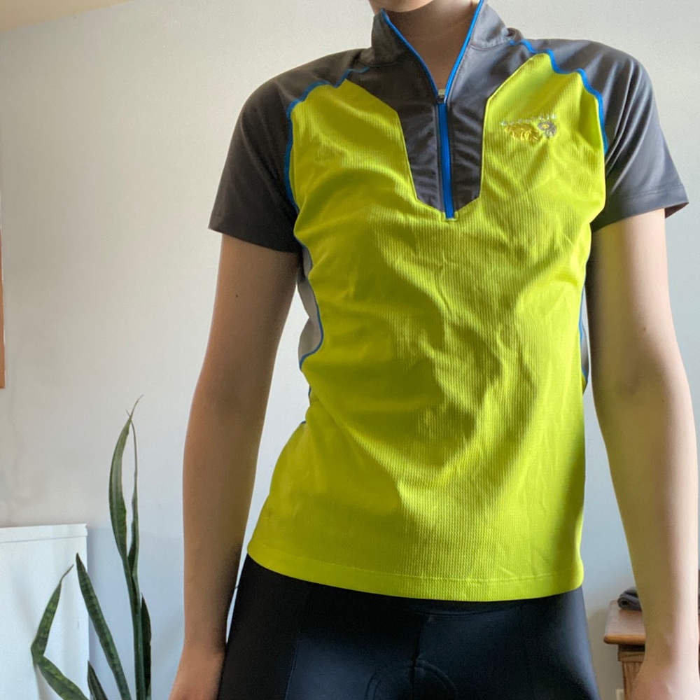Mountain Hardwear Bike Top